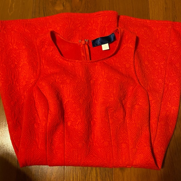 Francesca’s simple little red dress - Picture 5 of 11